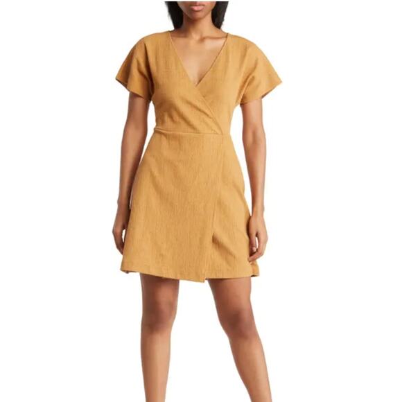 MADEWELL Cross Front Flutter Sleeve Surplice Mini Dress Toffee Brown Women's M - Picture 7 of 7